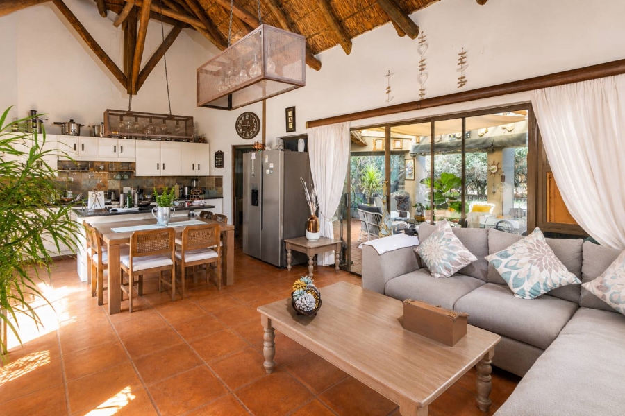 8 Bedroom Property for Sale in Kshane North West